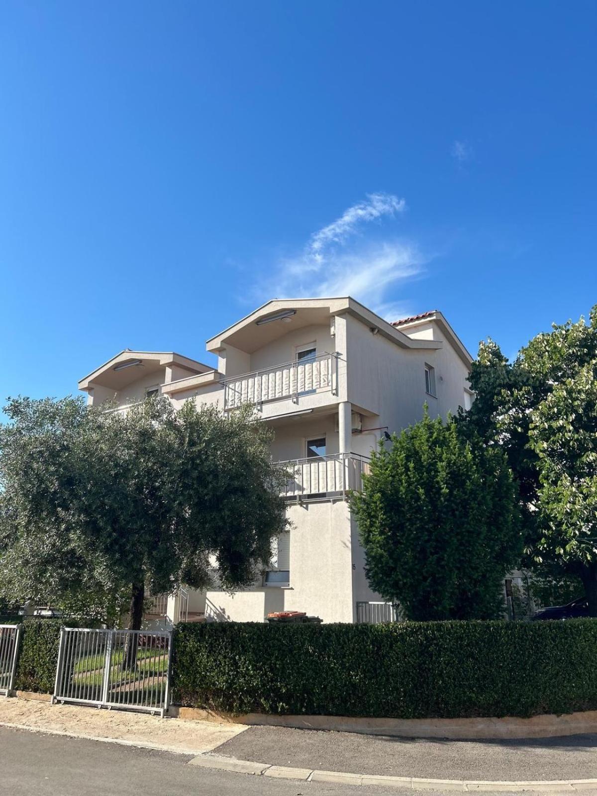 זאדאר Lipa Apartman מראה חיצוני תמונה